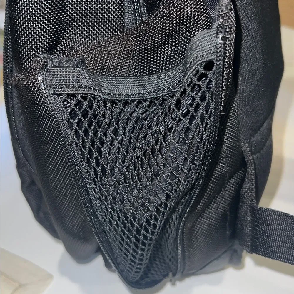 Victorinox Swiss Army Black Laptop Big Ben Travel Backpack.